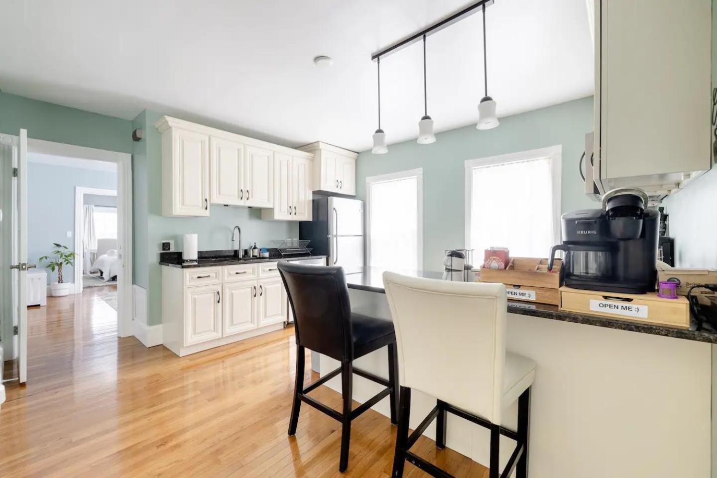 Bright Spacious Apartment - 2 Bedroom 2 Ba Portland Exterior photo